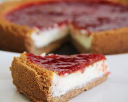 Чизкейк клубнично-сливочный