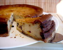 Чизкейк с апельсином и изюмом