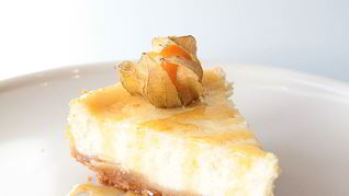 Чизкейк с физалисом