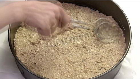 фитнес чизкейк с творогом, какао, бананами и овсянкой