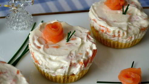 закусочные мини-чизкейки со слабосоленой семгой