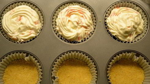 закусочные мини-чизкейки со слабосоленой семгой