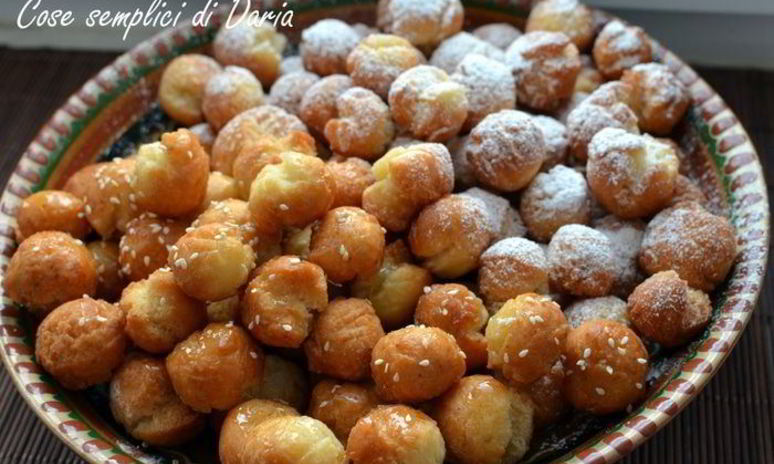 Рецепт кастаньолей — жареных шариков из сладкого теста