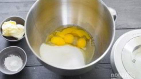 чайный кекс с глазурью