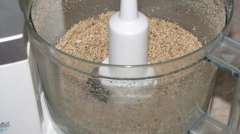 кекс с кедровыми орешками