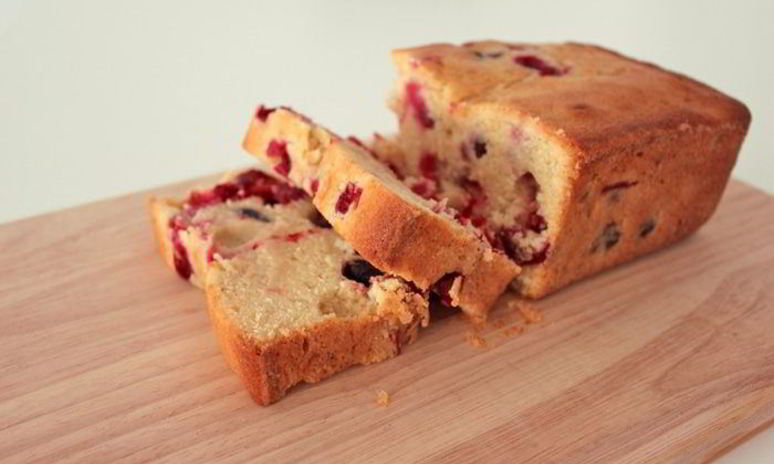 Рецепт кекса с маскарпоне и клюквой