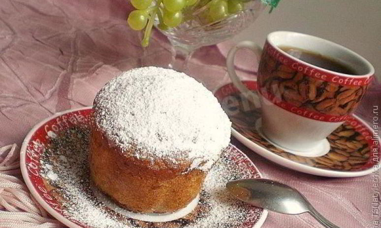 Рецепт кекса с начинкой из творога и банана