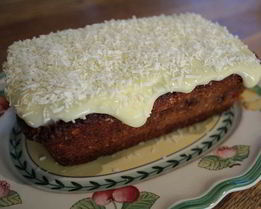 Кекс с папайей и орехами