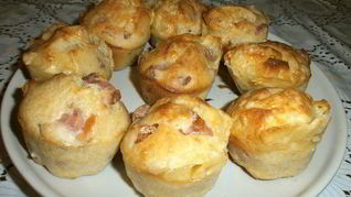 Кексы с сыром и ветчиной