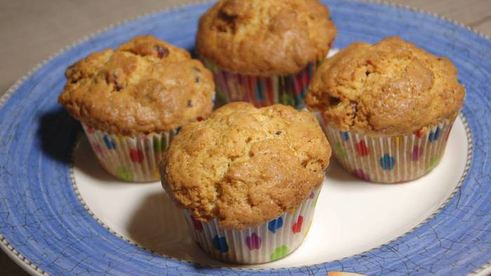 кексы с вяленой клюквой