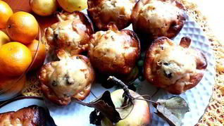 Кексы Яблочки в сгущенке