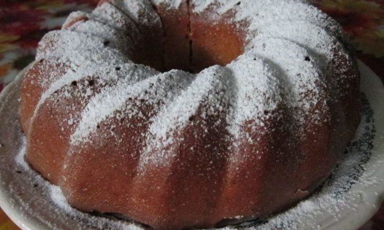 Рецепт кукурузного кекса с финиками