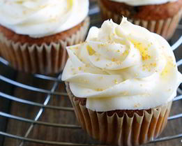 Морковные капкейки