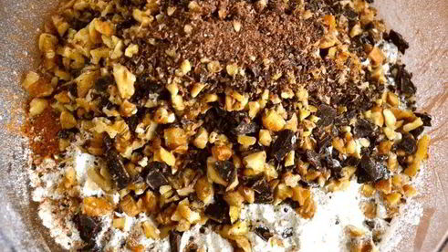 шоколадно-банановый кекс с кофе