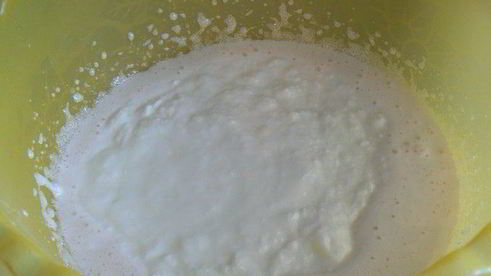 шоколадно-творожные кексы с брусникой