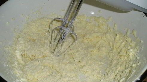 шоколадный кекс с кешью и физалисом