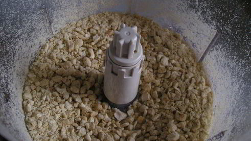 шоколадный кекс с кешью и физалисом