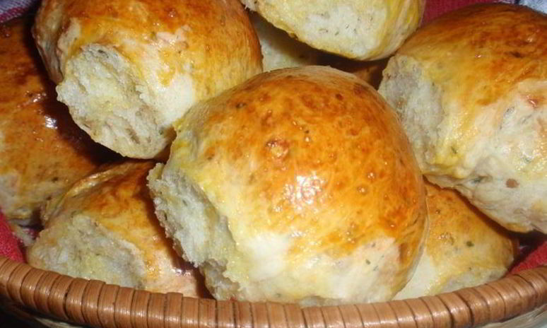 Рецепт ароматных сырных хлебцев с итальянскими травами