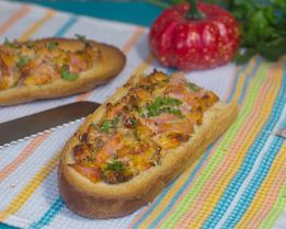 Батон с начинкой