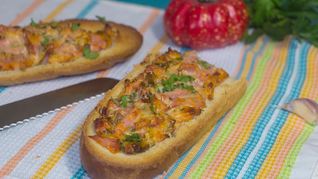 Батон с начинкой