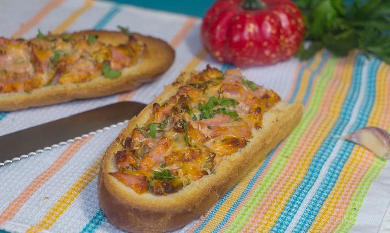 Рецепт батона с начинкой