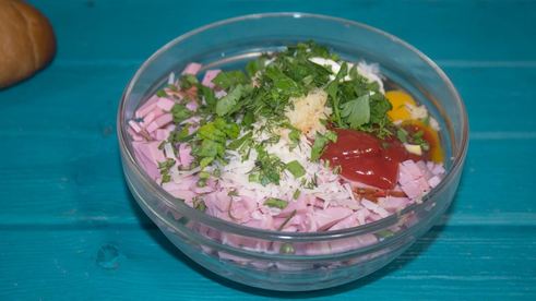 батон с начинкой