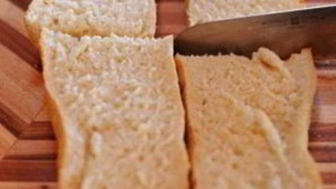 чесночно-сырный хлеб