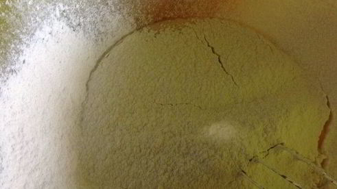 чесночный багет с зеленью