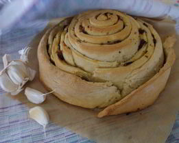 Чесночный хлеб