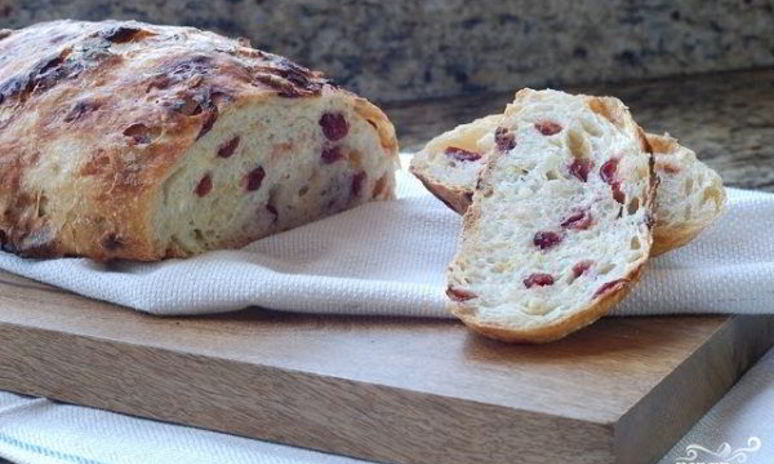 Рецепт дрожжевого хлеба с клюквой