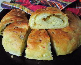 Хлеб из кабачка с сыром и зеленью