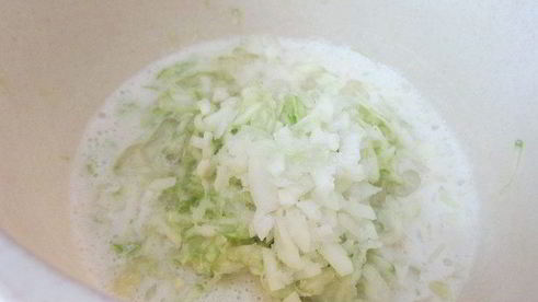 хлеб из кабачка с сыром и зеленью