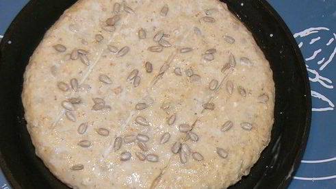 хлеб с мультизлаковыми хлопьями, отрубями и семечками