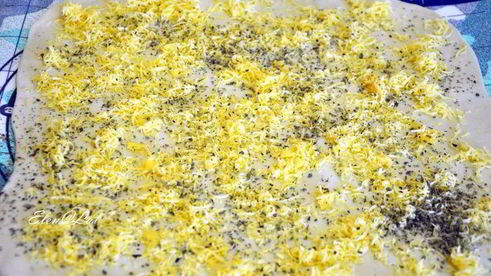 хлеб с пармезаном и итальянскими травами