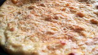 Хлеб с пастернаком, пармезаном и шалфеем