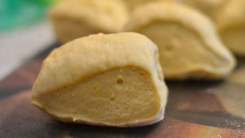 пасхальный плетеный сладкий хлеб шесть волокон