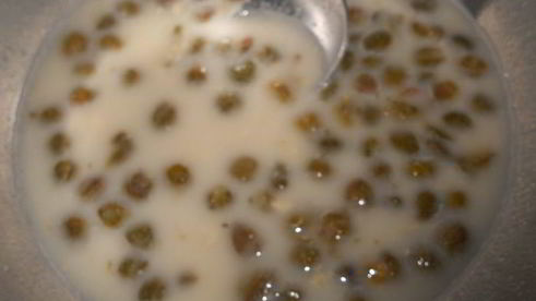 пивной хлеб с каперсами