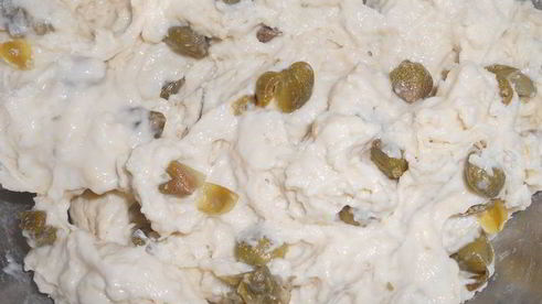 пивной хлеб с каперсами