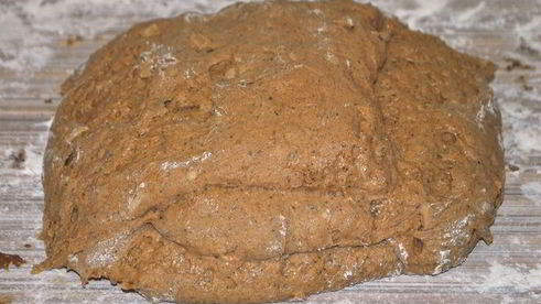 ржаной батон с луком