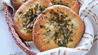 Сирийский луковый хлеб Syrian Onion Bread