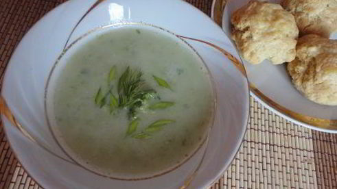 сырные сконы с супом из брокколи
