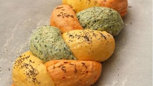 трехцветный хлеб