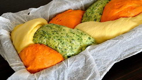 трехцветный хлебушек