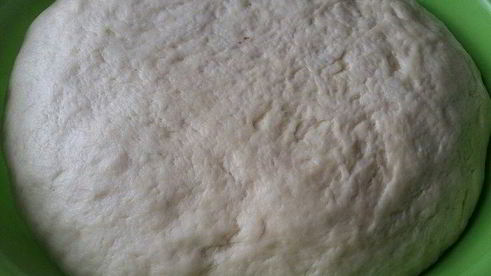 конвертики с перепелиным яйцом и зеленью