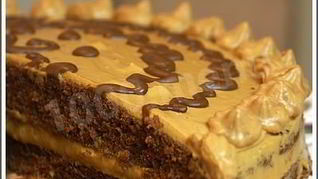 Коржи с вареной сгущенкой