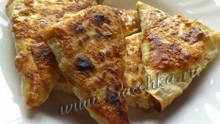 Бендерики из лаваша с рыбной начинкой