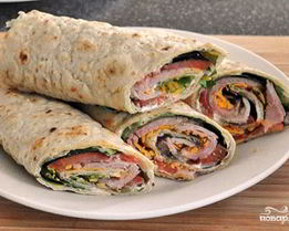 Лаваш с беконом и сыром