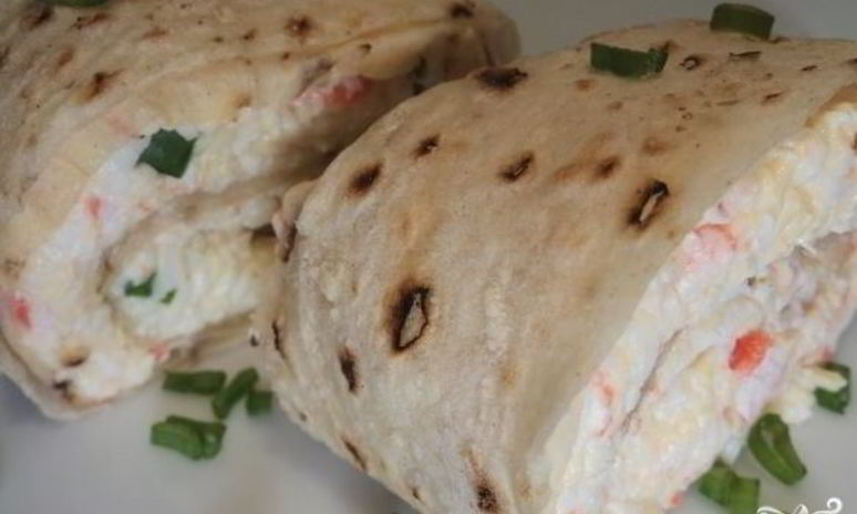 Рецепт лаваша с крабовыми палочками и чесноком