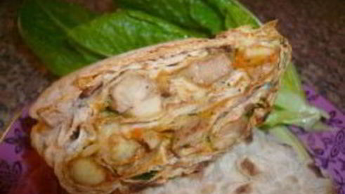 лаваш с курицей и морковкой