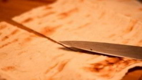 лаваш с сулугуни и кинзой